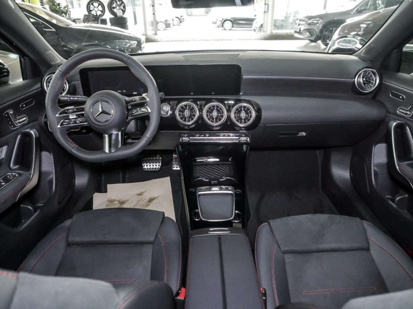 Mercedes Classe A 200 AMG Line - 2025 - Joinsteer - #7