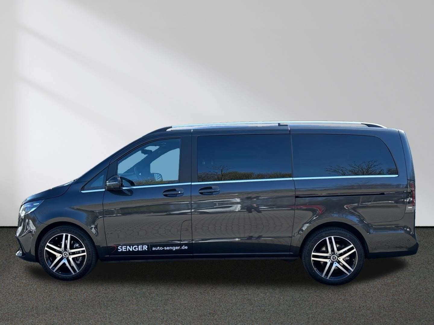 Mercedes V 300 300 Avantgarde - 2025 - Joinsteer - #2