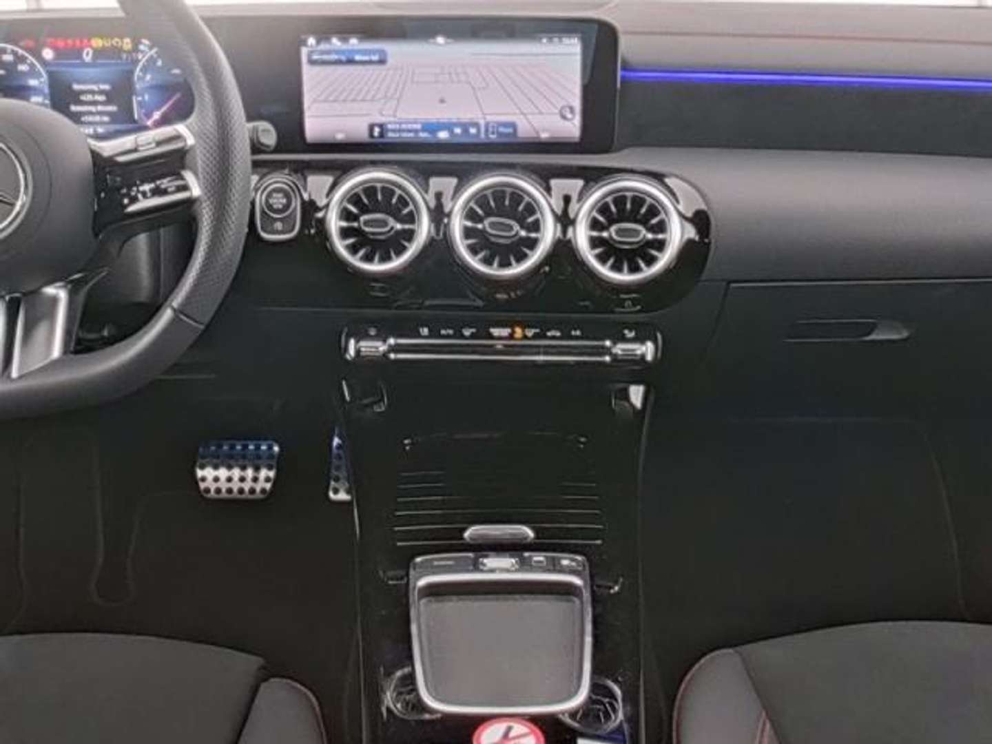 Mercedes CLA Shooting Break 180 Premium - 2024 - Joinsteer - #5