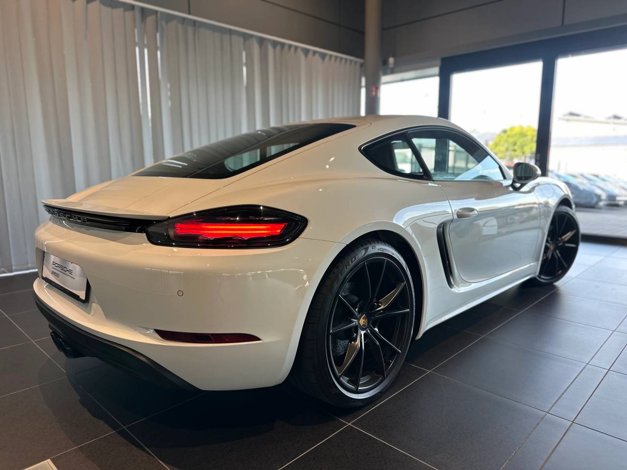 Porsche 718 type 982 Cayman S - 2018 - Joinsteer - #3