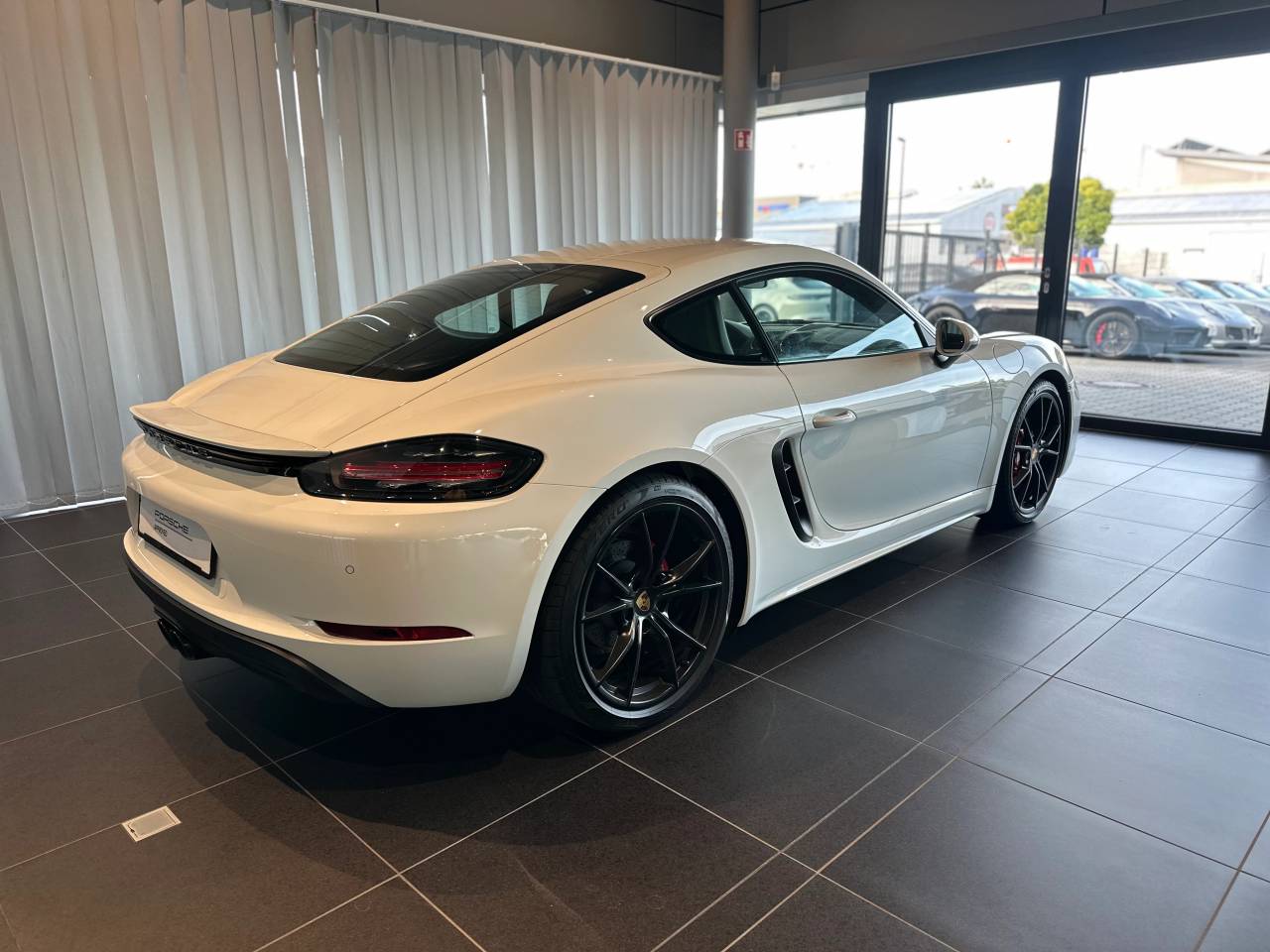 Porsche 718 type 982 Cayman S - 2018 - Joinsteer - #10