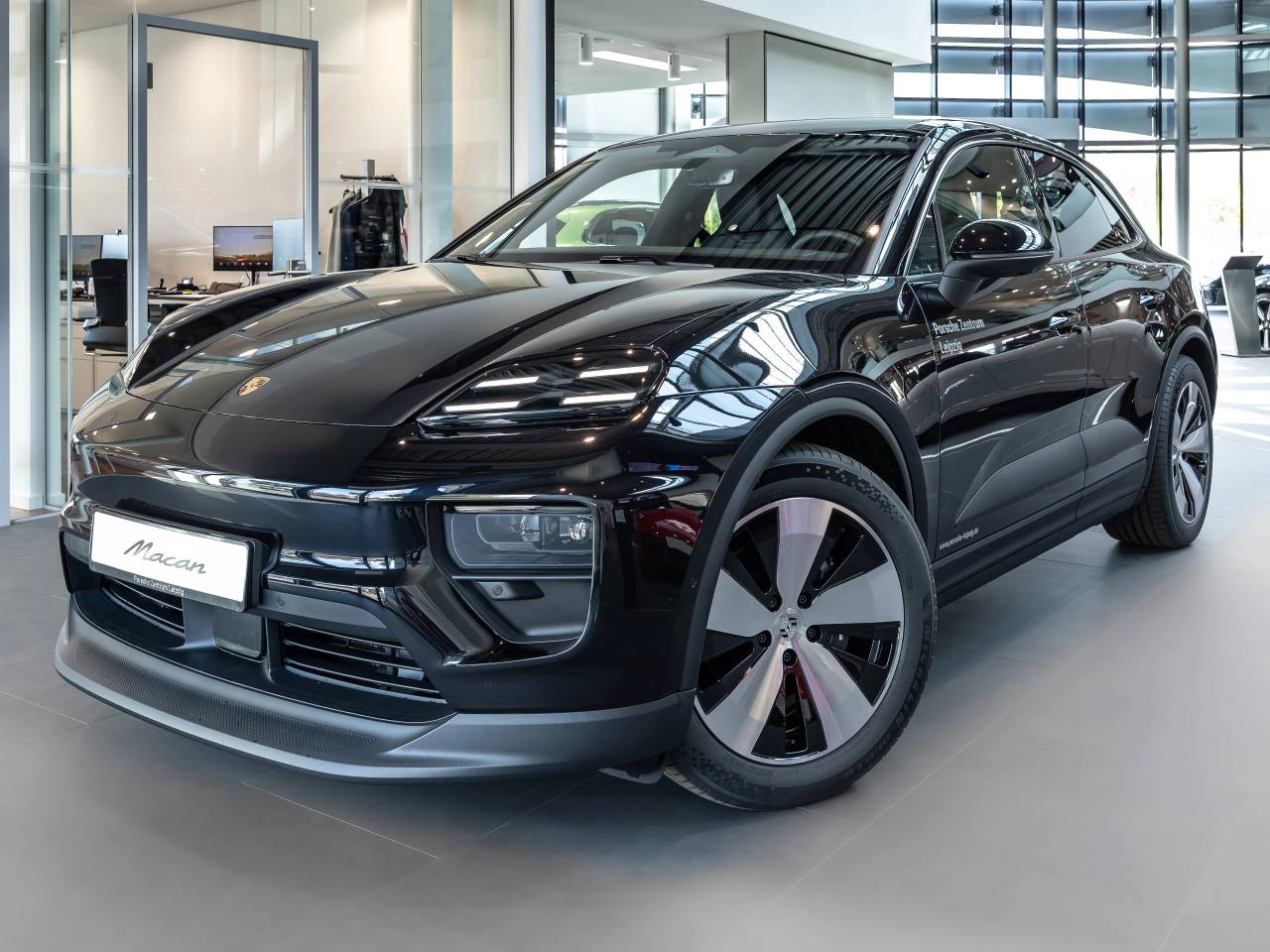 Porsche Macan Electrique 4 - 2025 - Joinsteer - #1