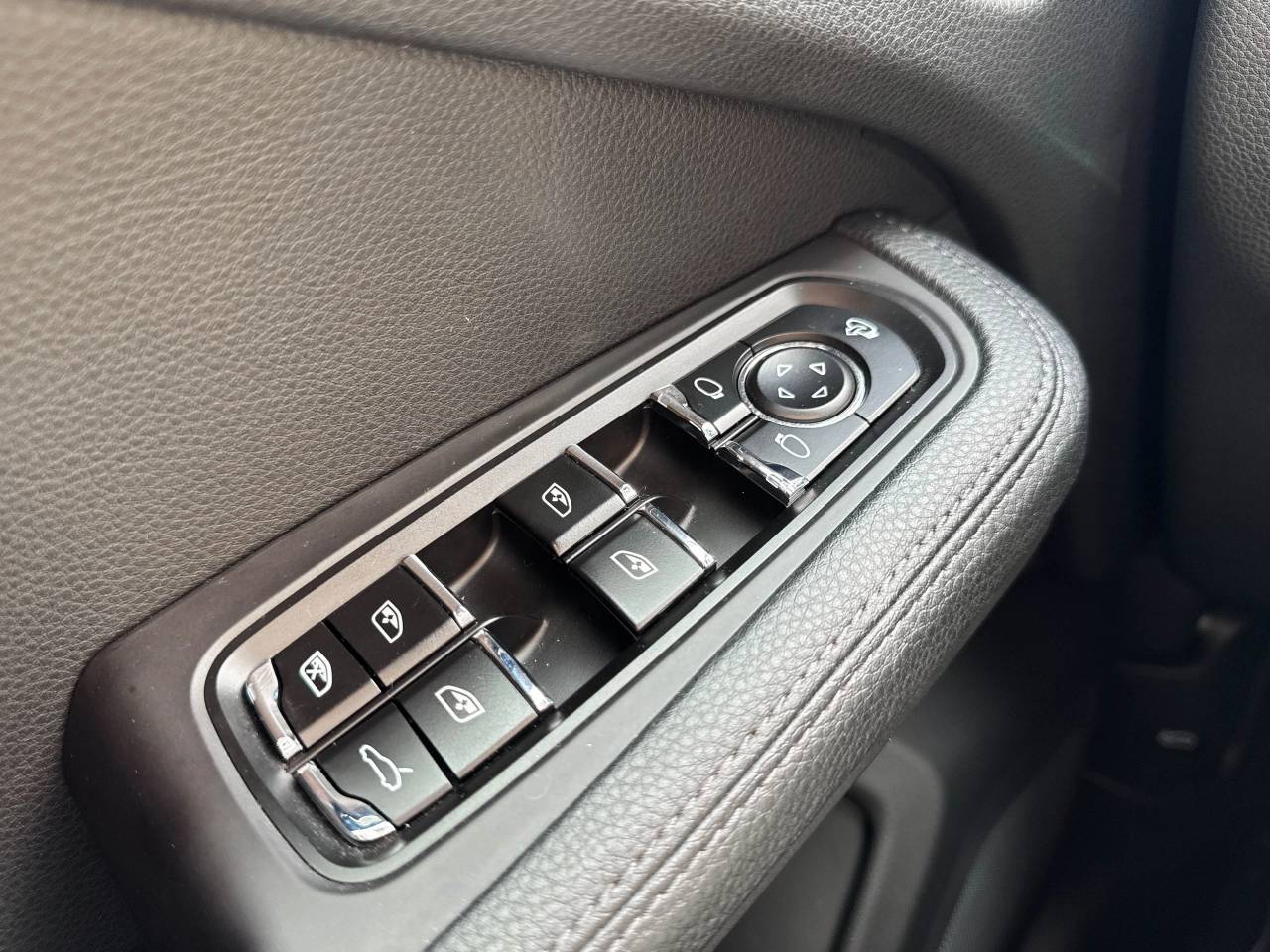 Porsche Macan III - 2024 - Joinsteer - #20