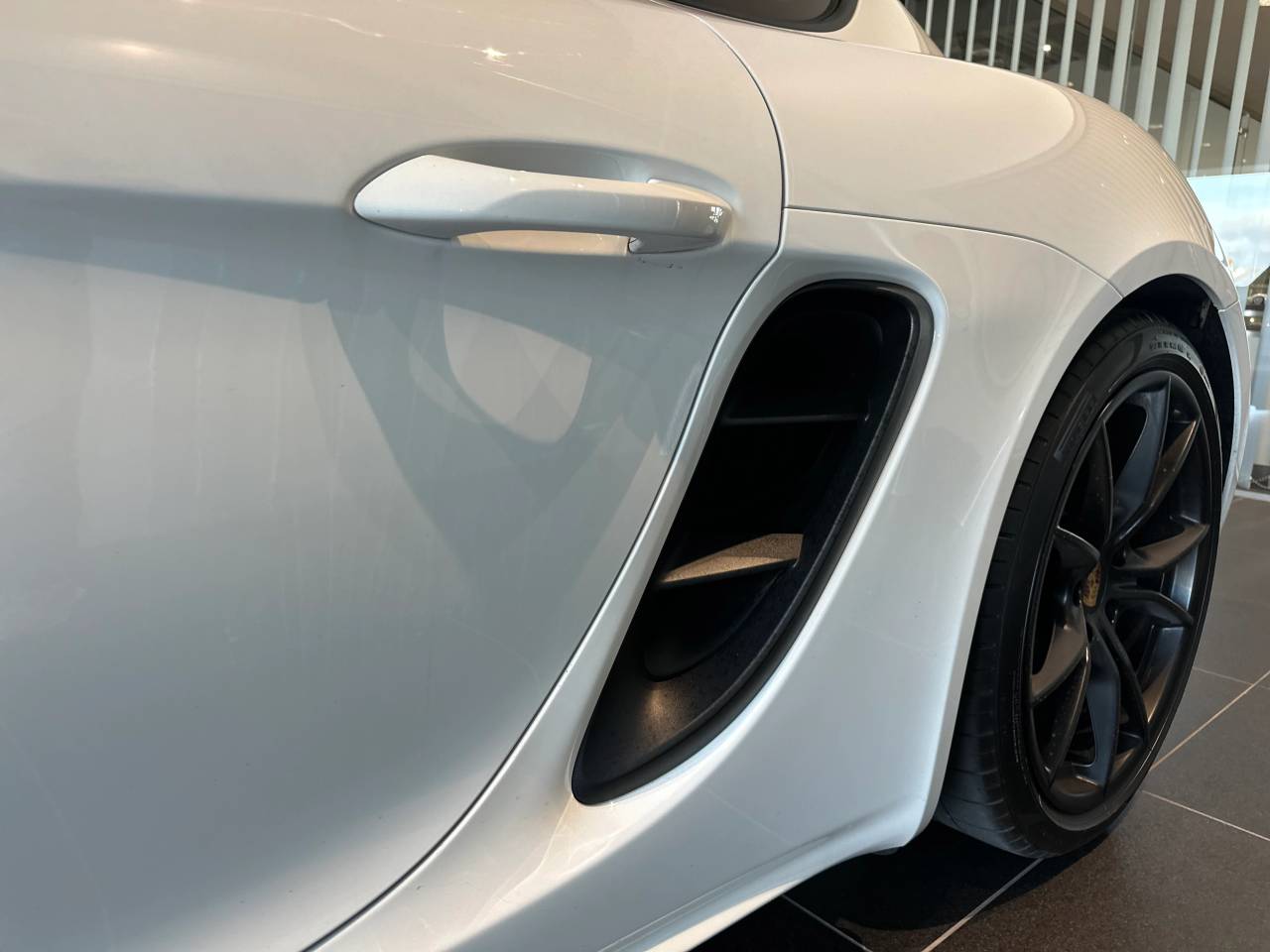 Porsche 718 type 982 Cayman S - 2018 - Joinsteer - #22