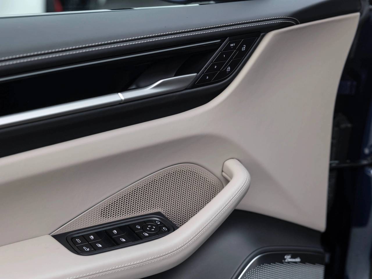 Porsche Macan Electrique 4S - 2025 - Joinsteer - #17