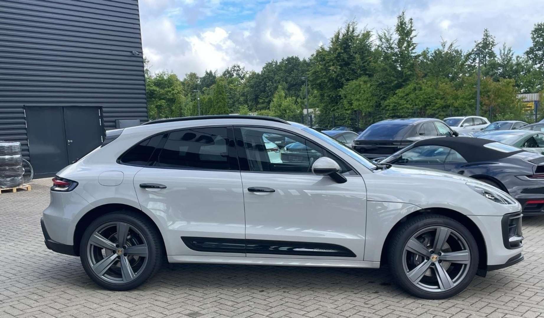 Porsche Macan II Crossover 4 - 2024 - Joinsteer - #4