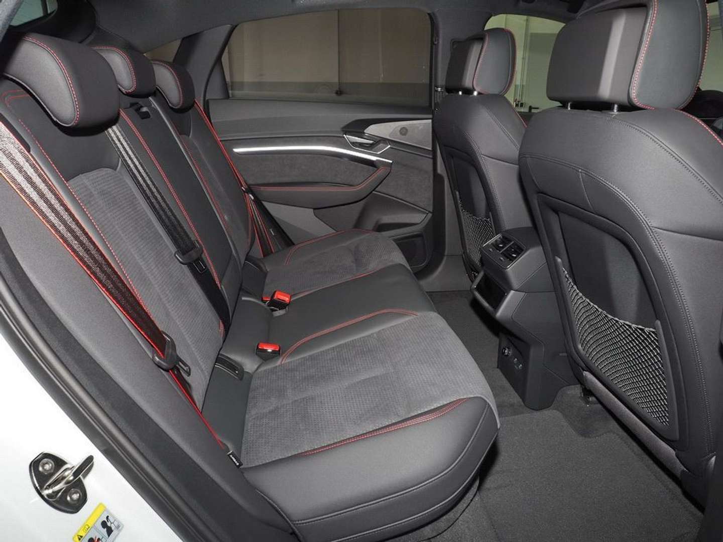 Audi Q8 Sportback 55 S Line - 2024 - Joinsteer - #4