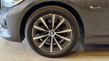 BMW Série 3 320e — photo 15