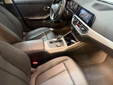 BMW Série 3 Lounge 318d — photo 9