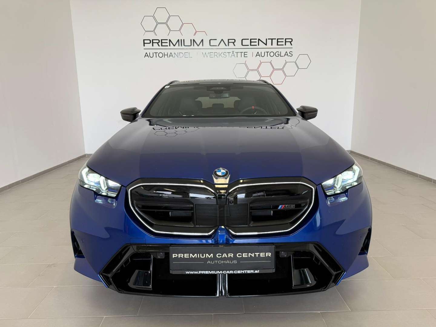 BMW M5 Touring M Sport M5 - 2025 - Joinsteer - #2