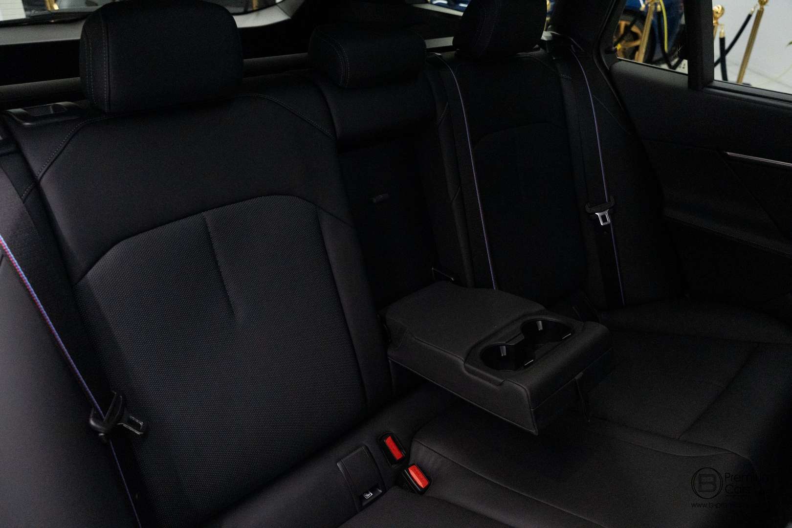 BMW M5 B&W XDrive - 2025 - Joinsteer - #31