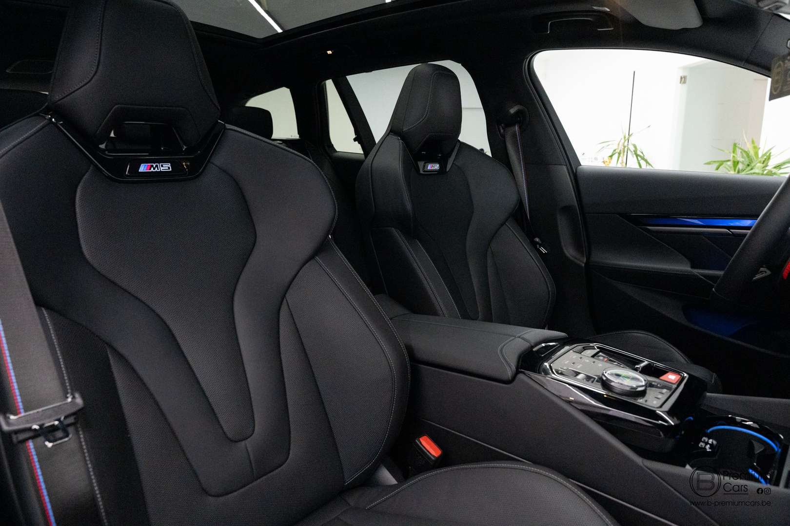BMW M5 B&W XDrive - 2025 - Joinsteer - #32