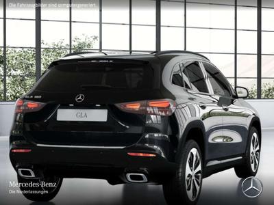 Mercedes GLA 180 Progressive