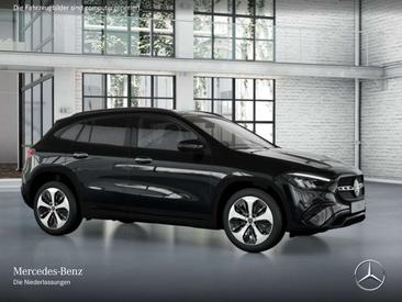 Mercedes GLA 180 Progressive — photo 14