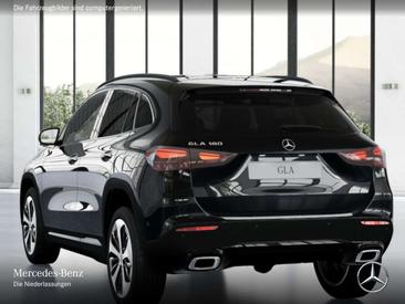 Mercedes GLA 180 Progressive — photo 19