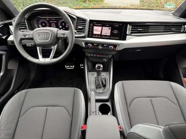 Audi A1 S Line 35 TFSI — photo 10