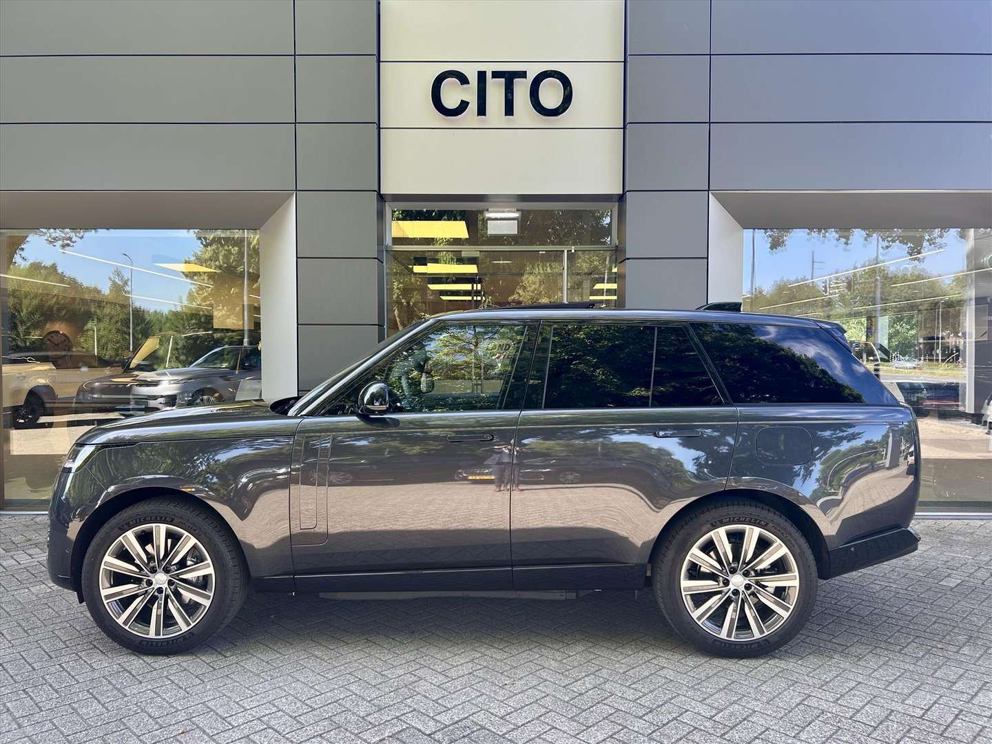 Land Rover Range Rover HSE P460e - 2025 - Joinsteer - #2