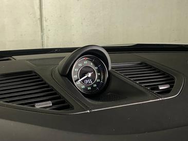 Porsche 992 I Targa 4S Heritage Edition — photo 19