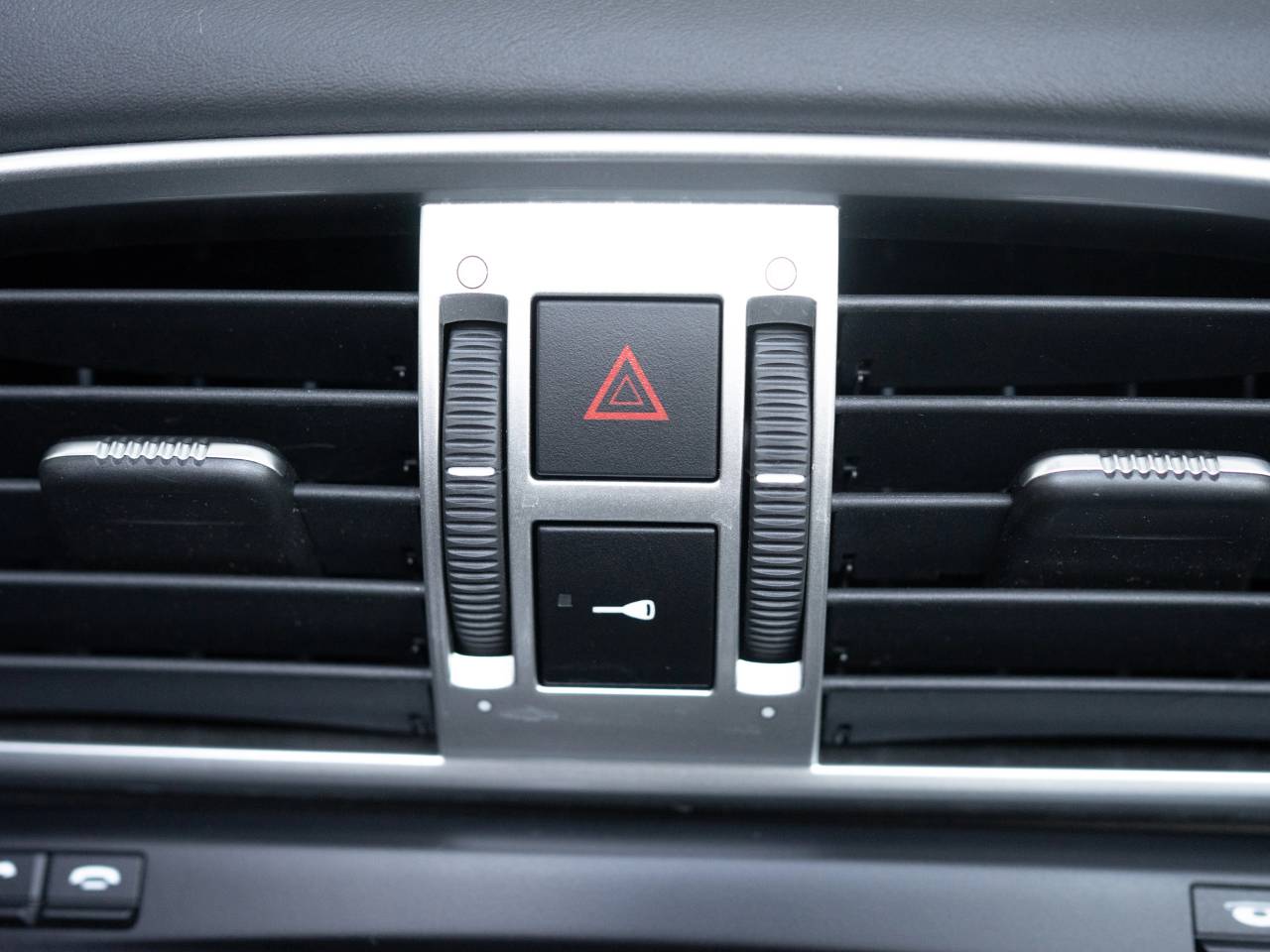 Porsche 997 II Carrera 4S Cabriolet - 2012 - Joinsteer - #26