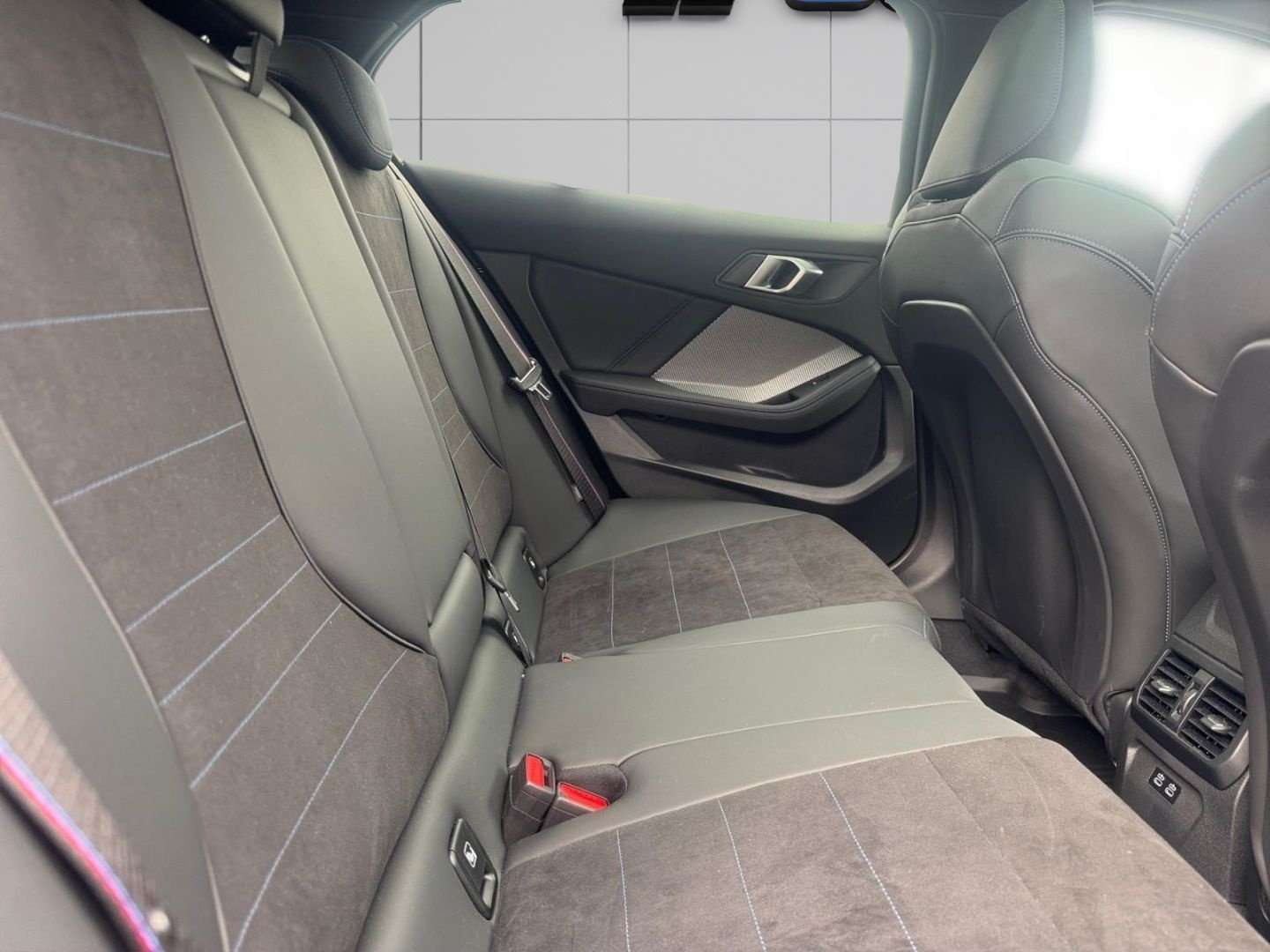 BMW Série 1 120 M Sport - 2025 - Joinsteer - #11