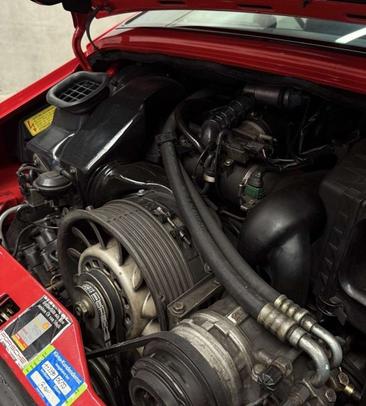Porsche 993 Carrera Coupé — photo 16