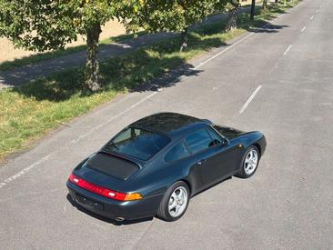 Porsche 993 Carrera Coupé — photo 10