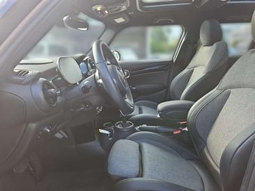 Mini 5 Portes Classic Cooper S — photo 7