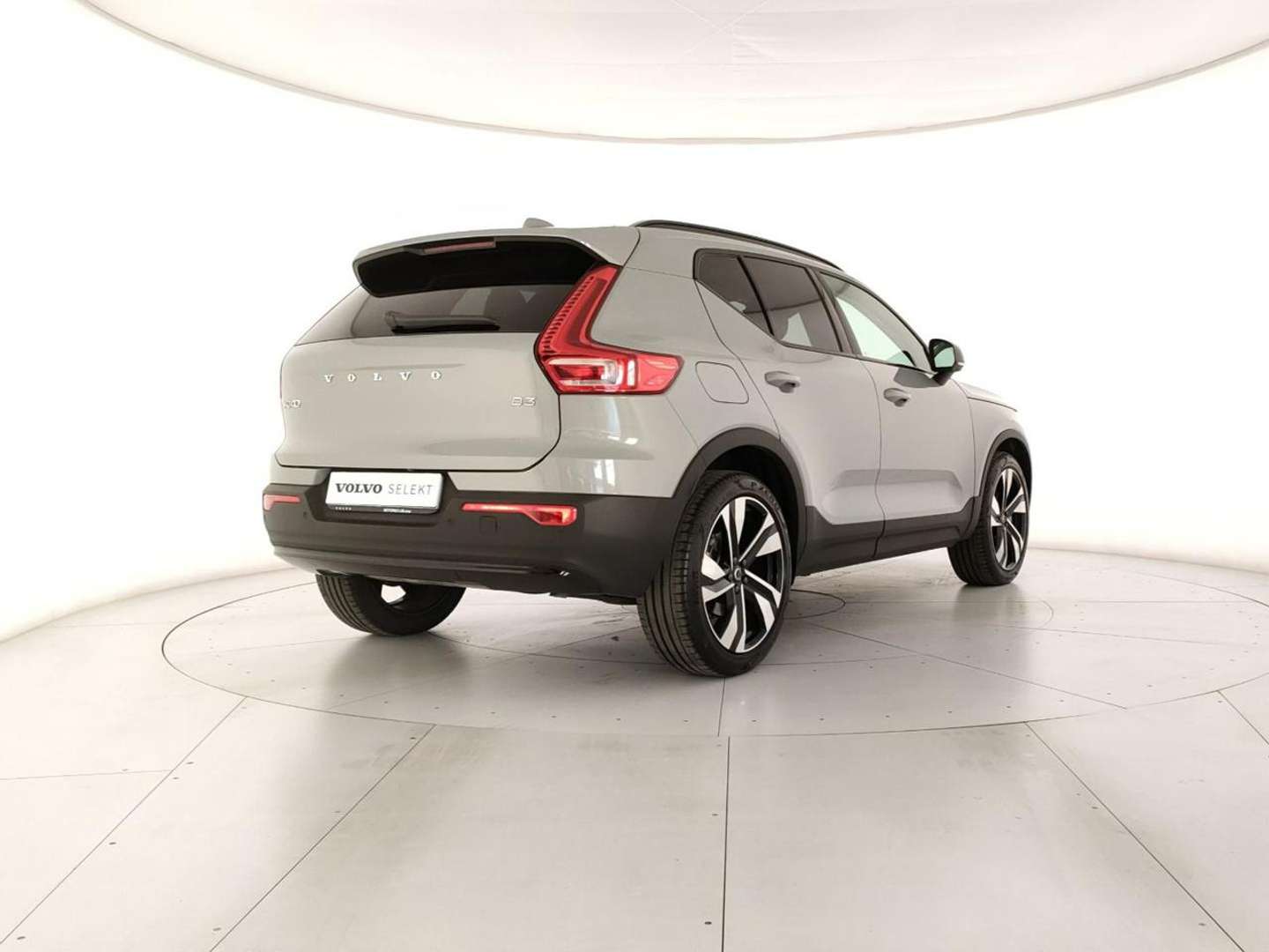 Volvo XC40 B3 Plus - 2025 - Joinsteer - #4