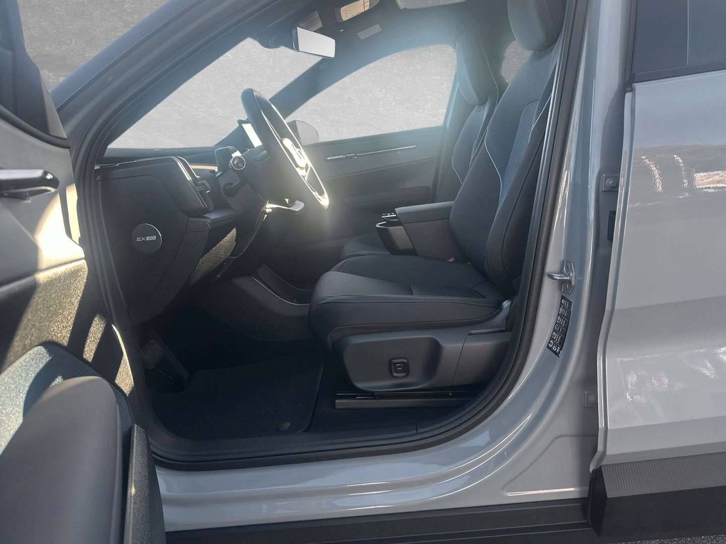 Volvo EX30 TWIN MOTOR PERFORMANCE - 2025 - Joinsteer - #2