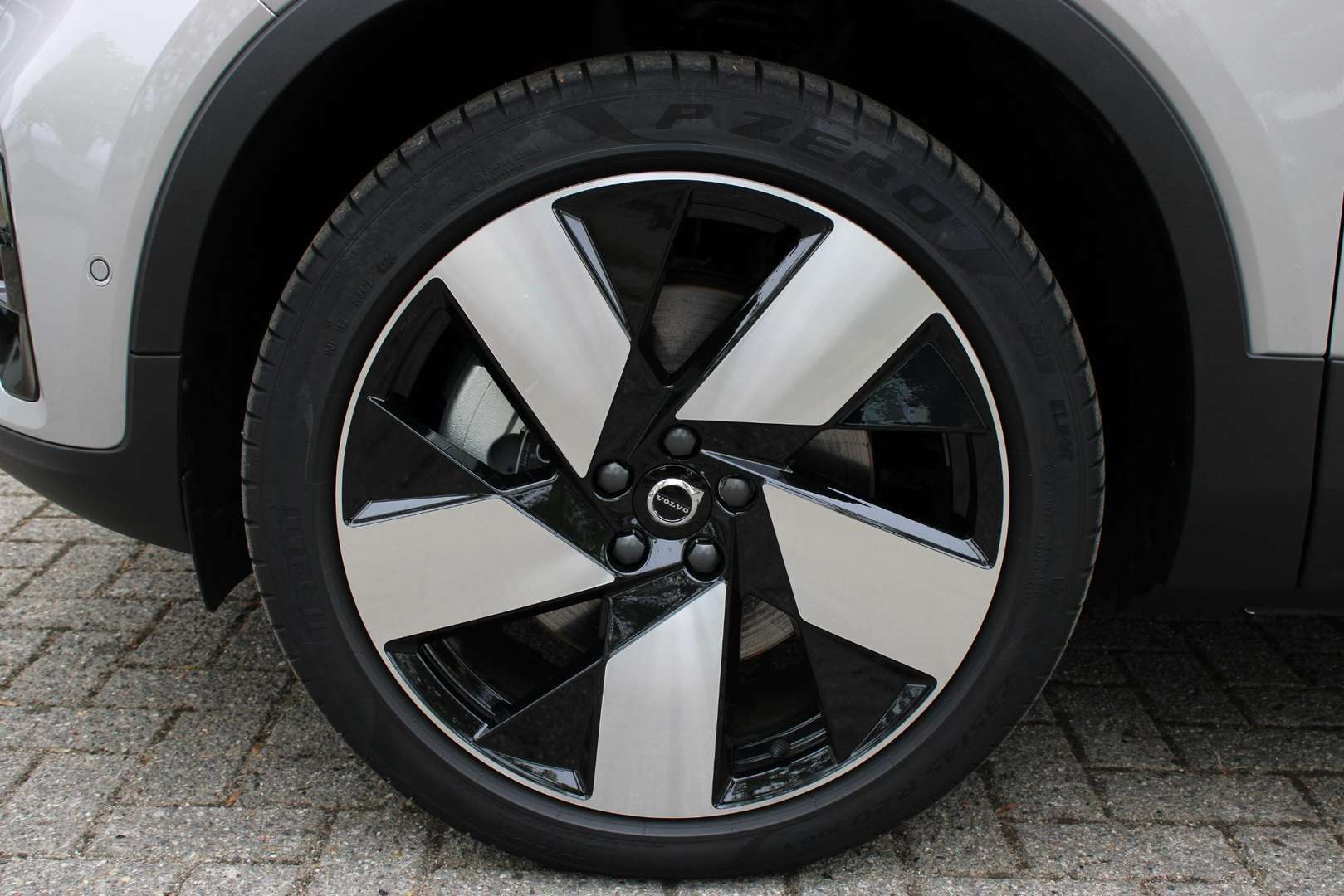 Volvo EX40 Recharge Ultimate - 2025 - Joinsteer - #6