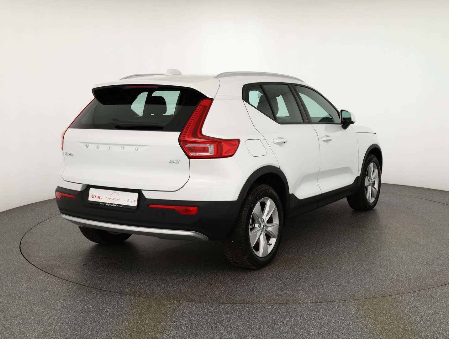 Volvo XC40 B3 Core - 2024 - Joinsteer - #4