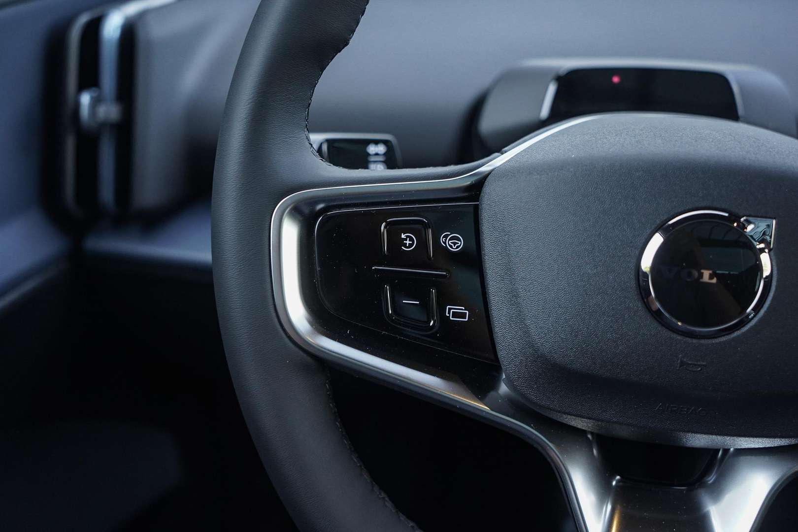 Volvo EX30 TWIN MOTOR PERFORMANCE - 2025 - Joinsteer - #17