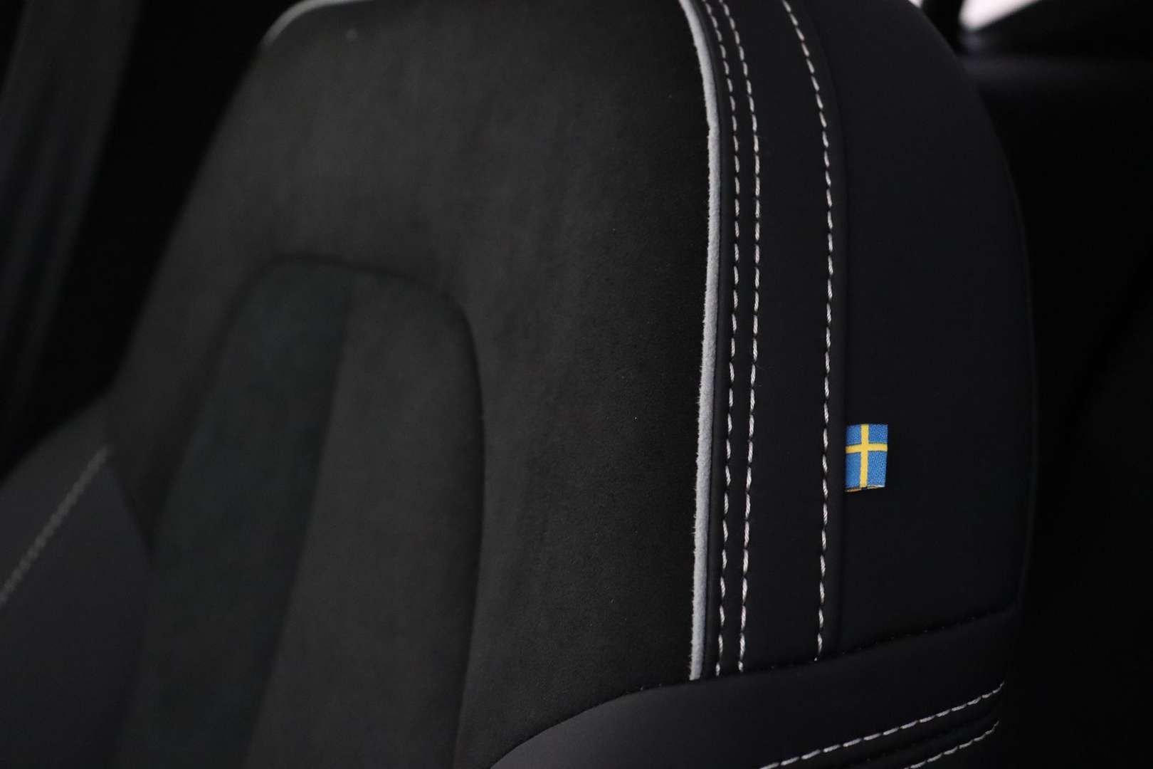 Volvo EX40 Recharge Ultimate - 2025 - Joinsteer - #23