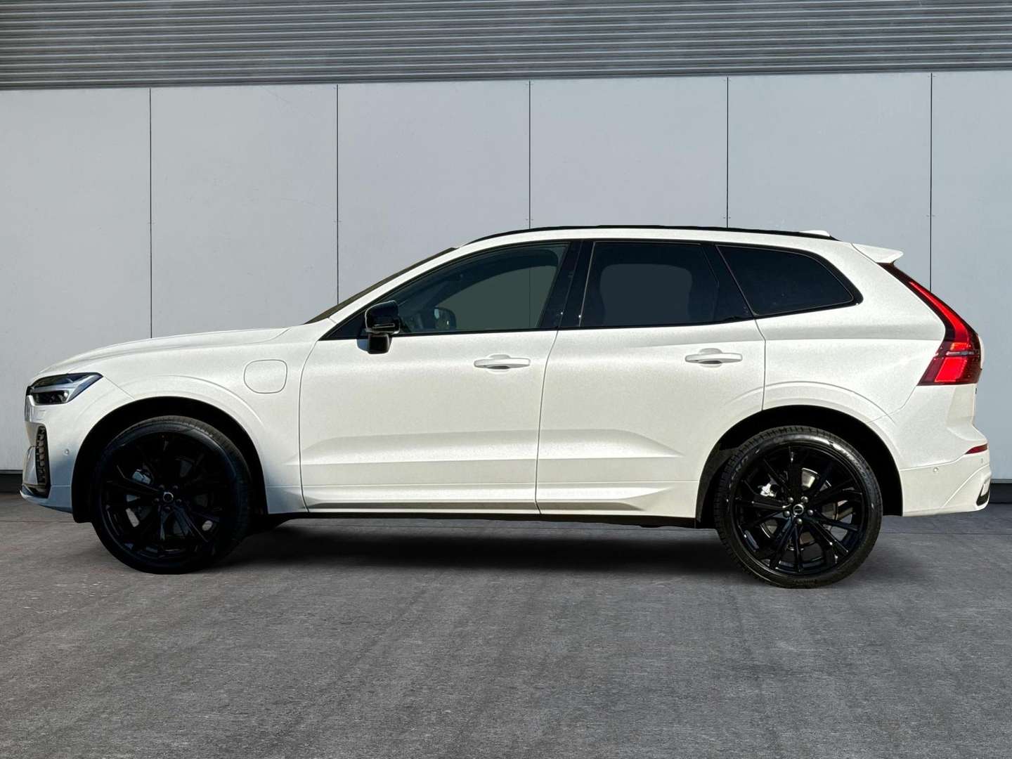 Volvo XC60 T6 PLUS - 2025 - Joinsteer - #2