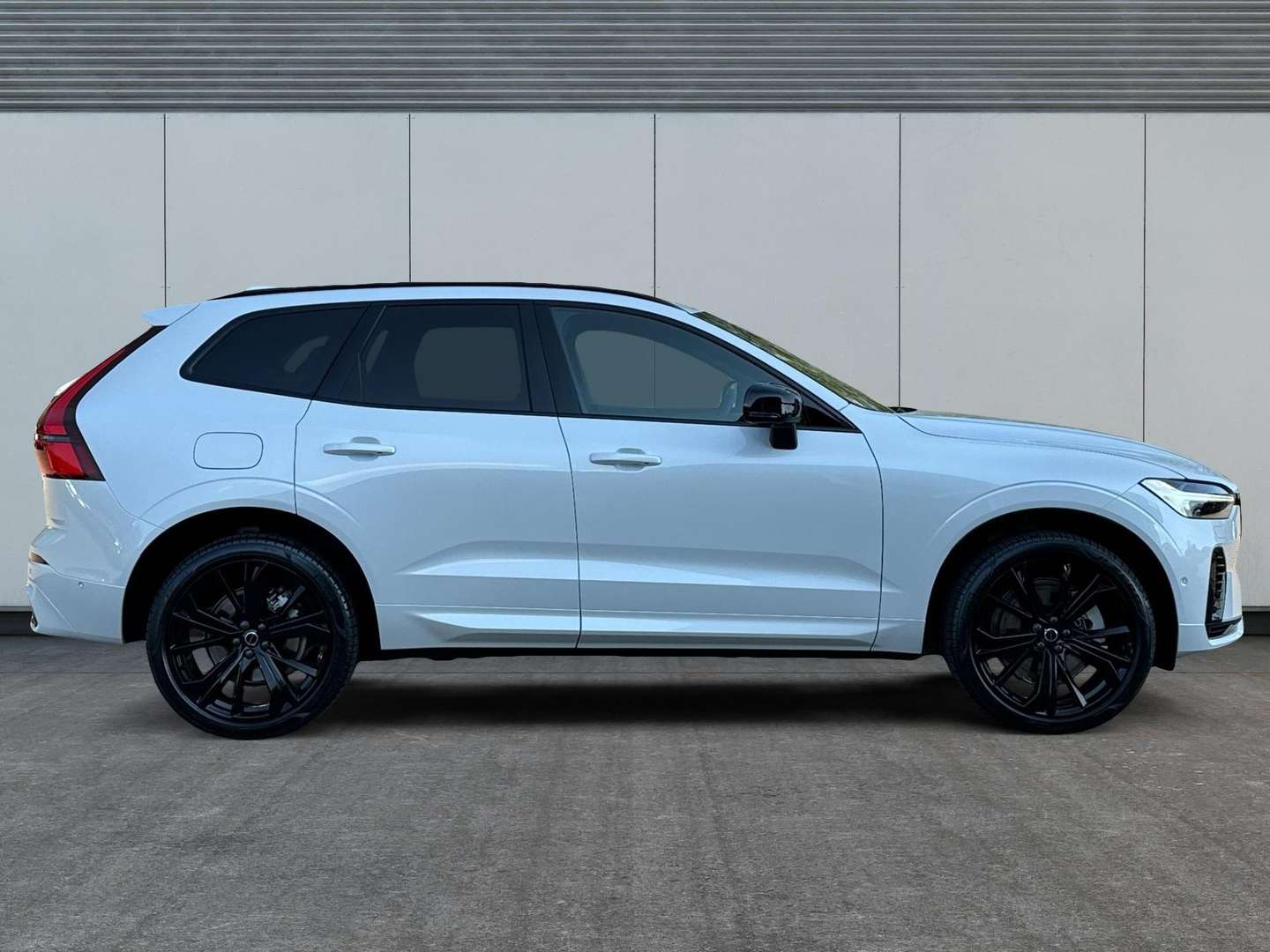 Volvo XC60 T6 PLUS - 2025 - Joinsteer - #5
