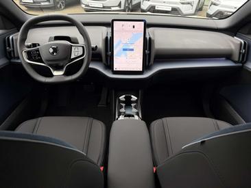 Volvo EX30 Recharge Plus — photo 13