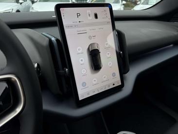 Volvo EX30 Recharge Plus — photo 14