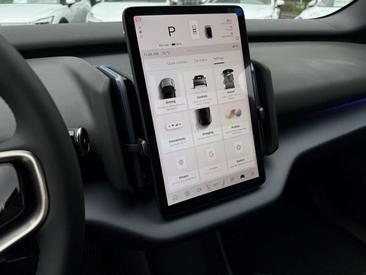 Volvo EX30 Recharge Plus — photo 21