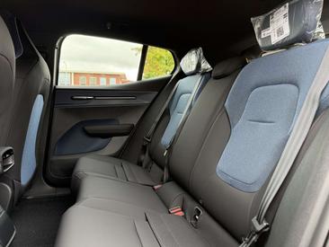 Volvo EX30 Recharge Plus — photo 22