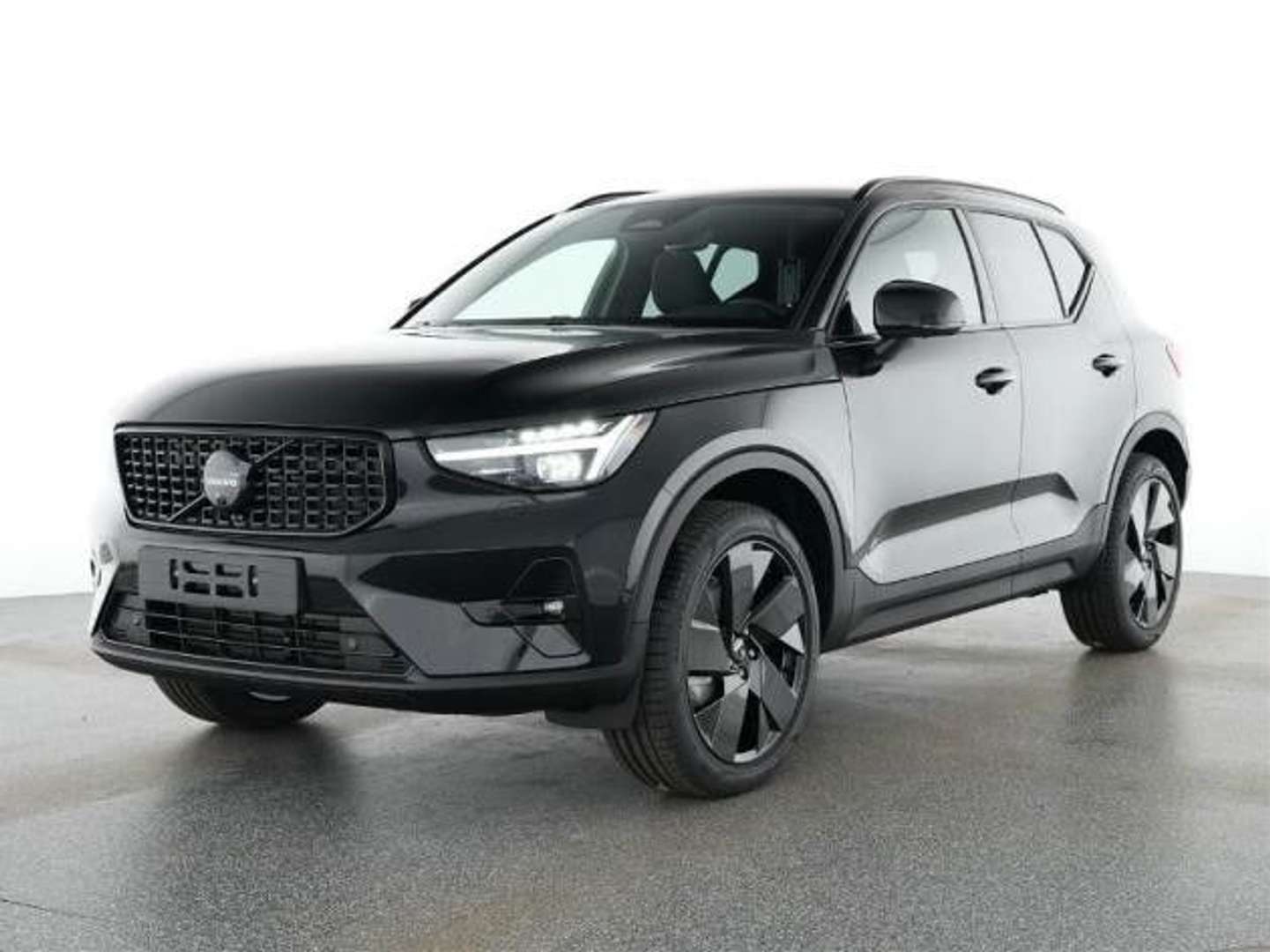 Volvo XC40 B3 Plus - 2025 - Joinsteer - #1