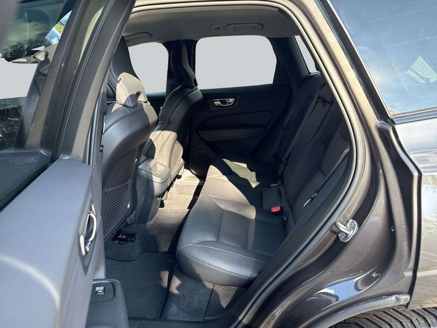 Volvo XC60 B5 Plus - 2024 - Joinsteer - #10