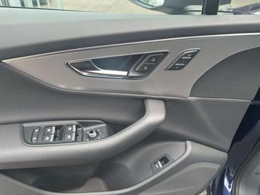 Audi Q7 S Line 50 TDI — photo 20