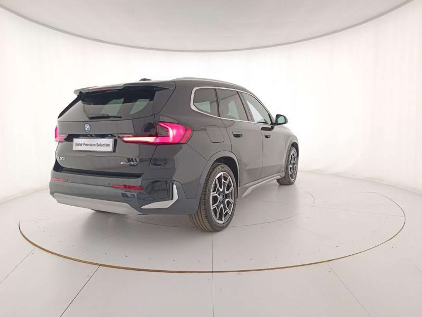 BMW IX1 X-Line 30 XDrive - 2023 - Joinsteer - #4