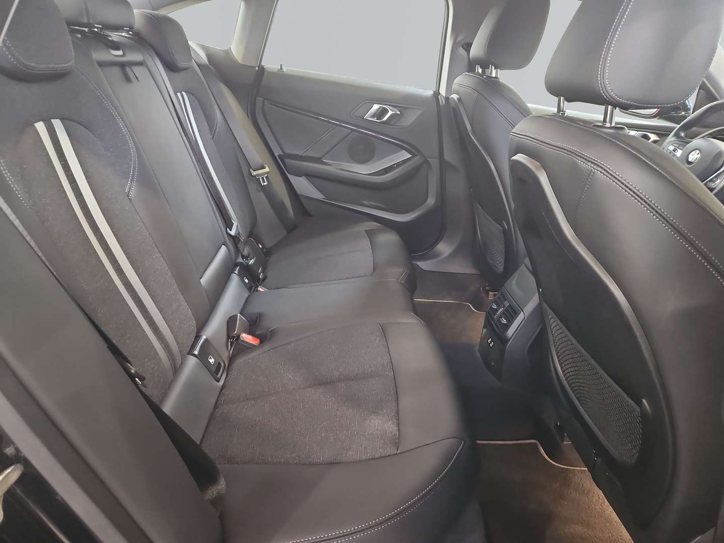 BMW 218 I Gran Coupé Sport Line 218i - 2022 - Joinsteer - #9