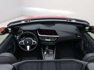BMW Z4 SDrive20i — photo 21