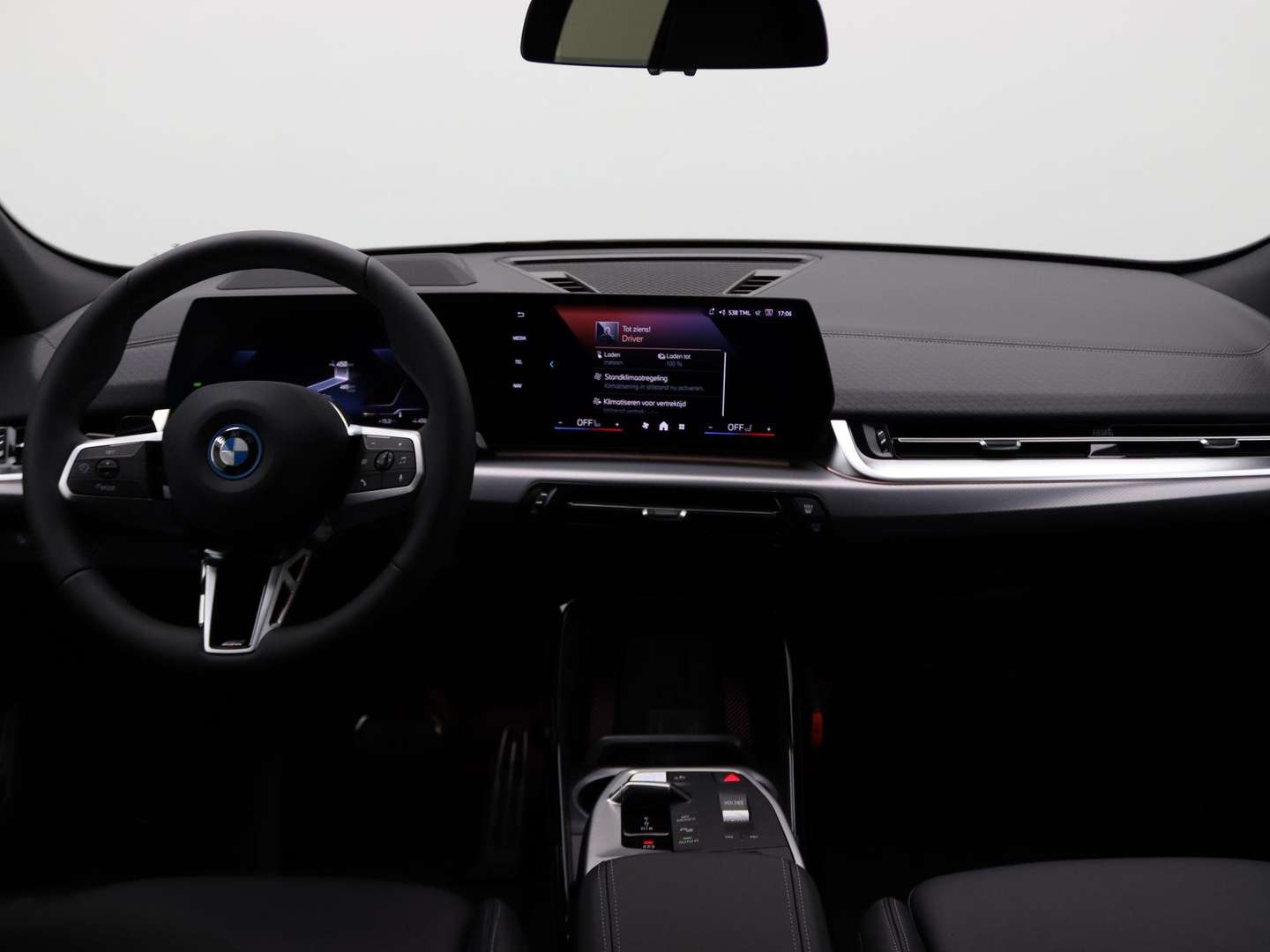 BMW IX2 M Sport EDrive20 - 2025 - Joinsteer - #6