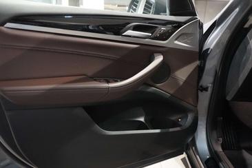 BMW X3 XDrive30e — photo 25