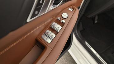 BMW X7 XDrive40d — photo 23