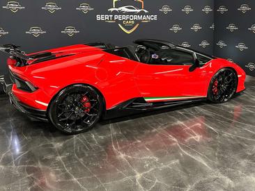 Lamborghini Huracán Performante Spyder — photo 6