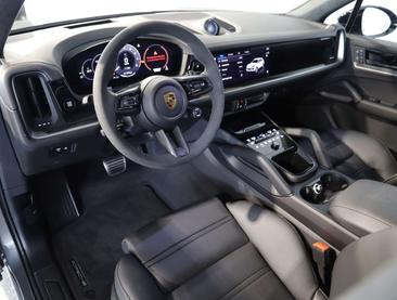 Porsche Cayenne III S, E-Hybrid — photo 3